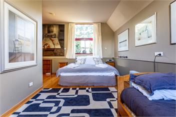 Cornish Point Holiday Home - Cromwell
