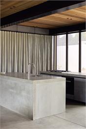 Te Pakeke | Couples Retreat | High End Luxury | Unique Architecture | Lake & Mountain Views - Wanaka