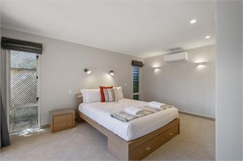 Tui Lookout - Spa Pool, Lake & Mountain Views - Taupo