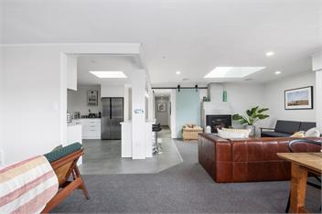 Relax @ Richmond Heights - Spa Pool, Table Tennis, BBQ - Taupo