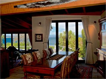 Kauawhi Lodge (Bachcare) - Acacia Bay