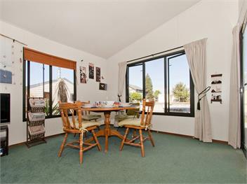 Korolevu Beach House (Bachcare) - Whangamata