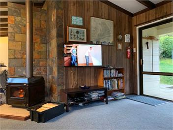 Thule View with Car available - Stewart Island