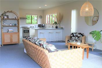 Kakariki by the Sea - Whangarei