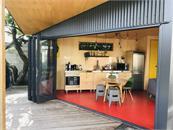 Stylish pool house with starter breakfast  - Christchuch 