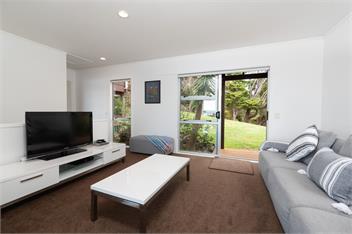 Nelson's Lookout (Bachcare) - Russell