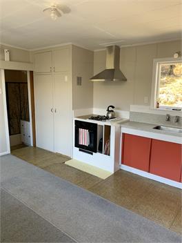 Mountain View, Ski Touring Club hut #5 - Craigieburn Forest Park
