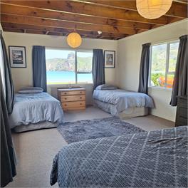 Taupo Bay, Absolute Beachfront!, Far North NZ,  5 Bedrooms and 2 Bathroom .  - Northland