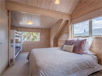 Waterfront Paradise (Bachcare) - Pauanui