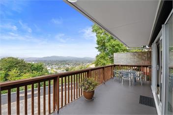 Skyline Staycation (Bachcare) - Rotorua