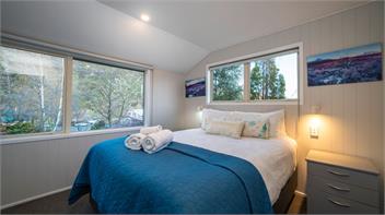 Arrowtown Gold (Bachcare) - Arrowtown