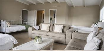 Edgewater Retreat - orewa