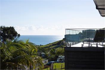 Bay View Escape (Bachcare) - Cable Bay