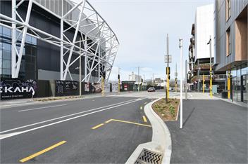 Stadium Central 2 – Modern CBD Stay w/ Secure Entry - 