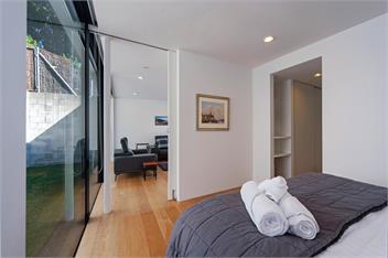 Beachfront Retreat - Architectural & Ocean Views -