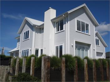 Fabulous large Bethlehem family home with pool - Tauranga