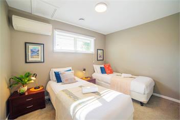 #1 GROUP STAY ON AIRBNB CHCH, TOP LOCATION, BEST VALUE+++❤️❤️❤️ SLEEPS 12 - Christchurch