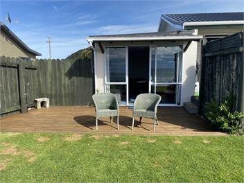 Curio Bay Seaside Accommodation - Curio Bay