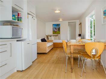 Daisy Cottage (Bachcare) - Hahei