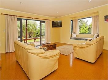 Castleview Getaway Matarangi (Bachcare) - Matarangi