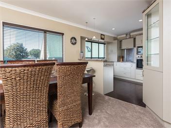 A Beach Barn Haven (Bachcare) - Papamoa