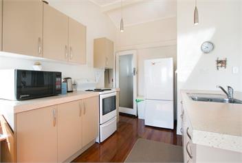 Sweeping Sea Views (Bachcare) - Waihi Beach