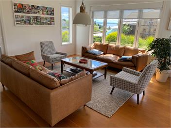 Fabulous large Bethlehem family home with pool - Tauranga