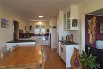 Tahuna Views - Spa Pool, Sea Views, Great for Kids - Nelson