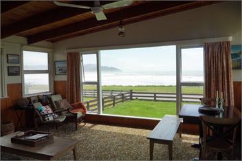 Sea Shanty - Castlepoint