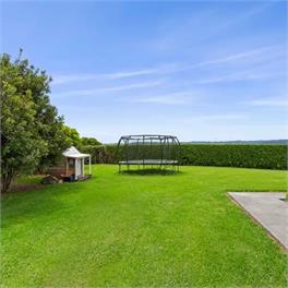 Coastal Paradise - Raglan - Raglan