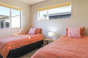 Hosts on the Coast Aquila Sunrise - Whitianga