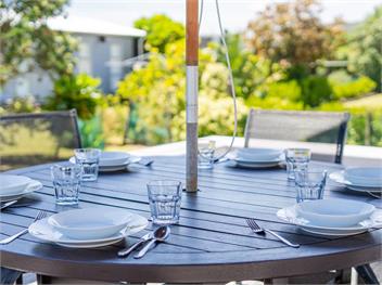 Kowhai Retreat (Bachcare) - Matarangi