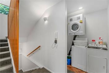 Frankton House (Bachcare) - Queenstown