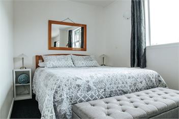 Loburn Bach Accommodation - 2 Individual Bach's - Featherston