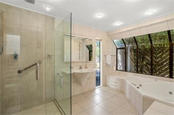 Mountain View Retreat (Bachcare) - Wanaka
