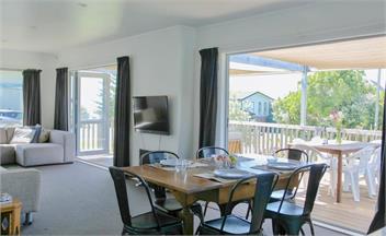 Coastal Retreat (Bachcare) - Whiritoa