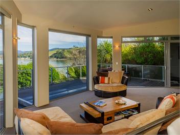 Bay View Escape (Bachcare) - Whitianga