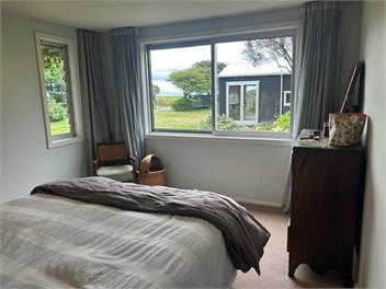 Coastal Retreat - Te Awanga