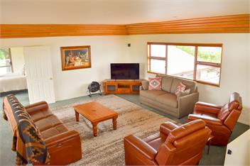 #10Amuri Ave **LINEN AND CLEANING INCLUDED IN NIGHTLY RATE!!** - Hanmer Springs