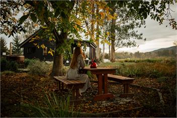 Fiery Peak Eco-Retreat: Stargazing & hot tub -