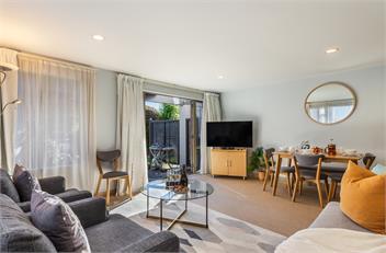 Tui Apartment 9 - Taupo *lake & heated pool! - 