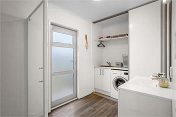 Whanga on Foot - Fantastic Location! - 