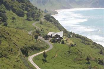 Tidal Waters Loglodge - Gisborne