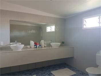 KAYNE'S House: Tikioki RAROTONGA - Rarotonga