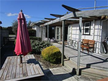 NewYorkNewYork: Super Fast Fibre, Smart TV and Sky TV - South Wairarapa
