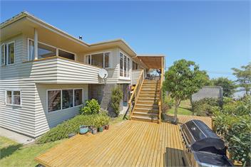 Tahuna Views - Spa Pool, Sea Views, Great for Kids - Nelson
