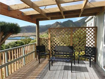 Ngawi Coastal Kiwi Bach - Ngawi