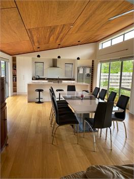 Sunny open plan - Taupo
