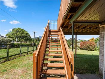 Central Riverside Retreat (Bachcare) - Taupo Central
