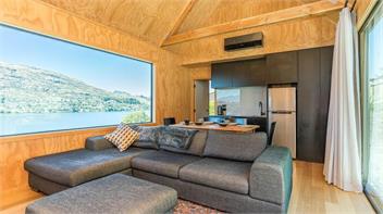 Picture Perfect (Bachcare) - Queenstown